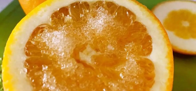 橙子加盐蒸可以治咳嗽吗